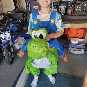 Blow up Mario and Yoshi costume